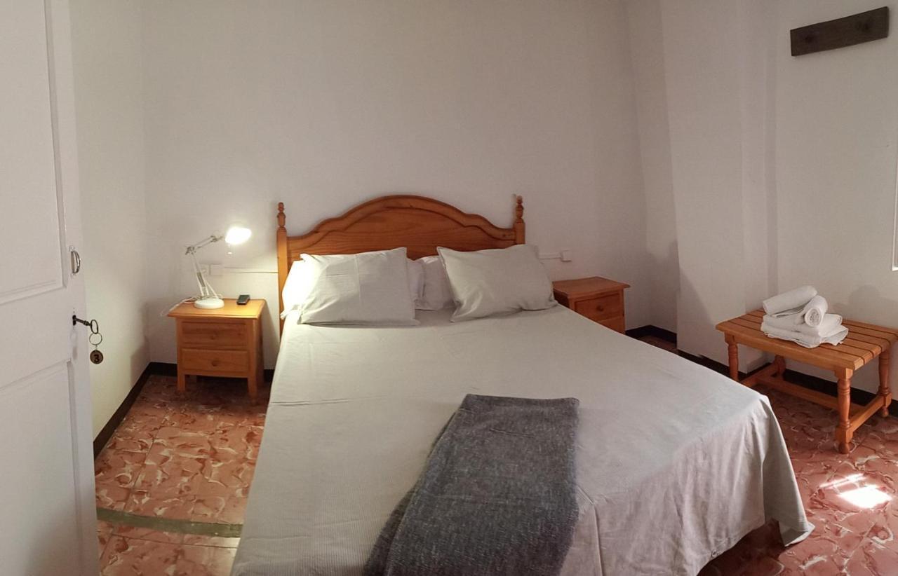 Hostal Fonda Cerdanya La Pobla de Lillet Exterior foto